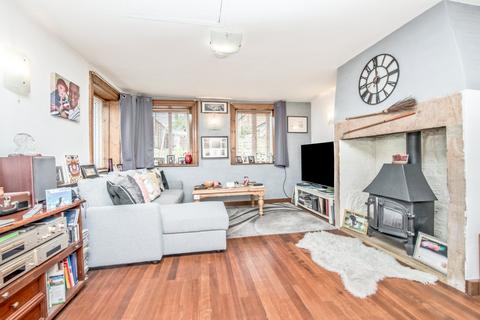 2 bedroom bungalow for sale, Huddersfield Road, Mirfield, West Yorkshire, WF14