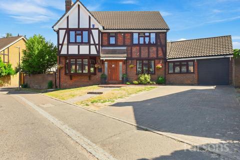 Warwick Place, Pilgrims Hatch, CM14