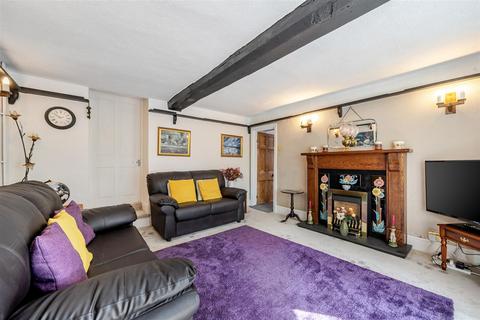 5 bedroom detached house for sale, Clows Top, Kidderminster