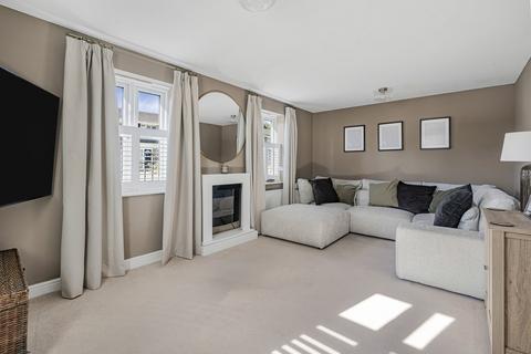 3 bedroom detached house for sale, Sandy Lane, Farnborough, Hampshire, GU14