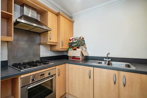 2 bedroom ground floor flat for sale, Tolye Road, Norwich