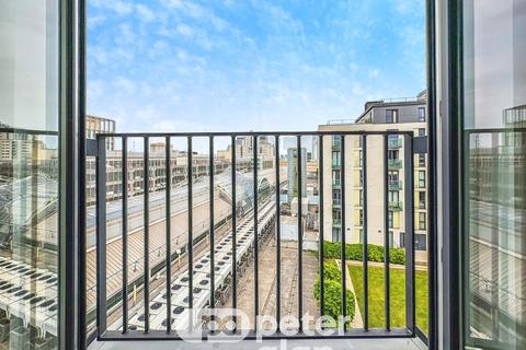 2 bedroom apartment to rent, The Hayes, Cardiff, CF10