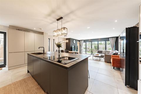 4 bedroom house for sale, Coronation Crescent, Margate