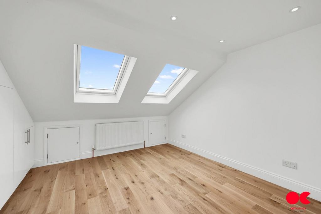 House in London - View 5