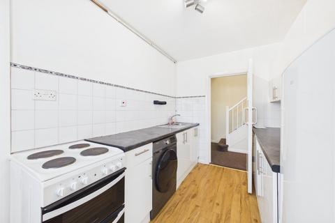 undefined, Cove Road, Farnborough, Hampshire, GU14