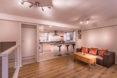 1 bedroom detached house to rent, Tapton House Road, Sheffield, S10 5BY