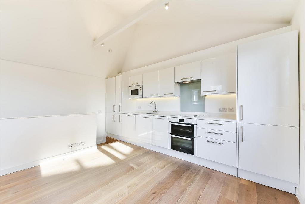 House in London - View 5