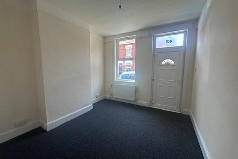 3 bedroom terraced house to rent, Park Street, Kidderminster, DY11