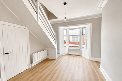 4 bedroom cottage to rent, Howarth Street, Sunderland, Tyne And Wear