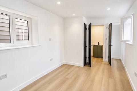 undefined, Skinners Terrace, Tonbridge, TN9
