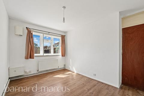 undefined, Quantock Close, Harlington, HAYES