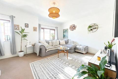 1 bedroom apartment to rent, Kings Chase, Brentwood