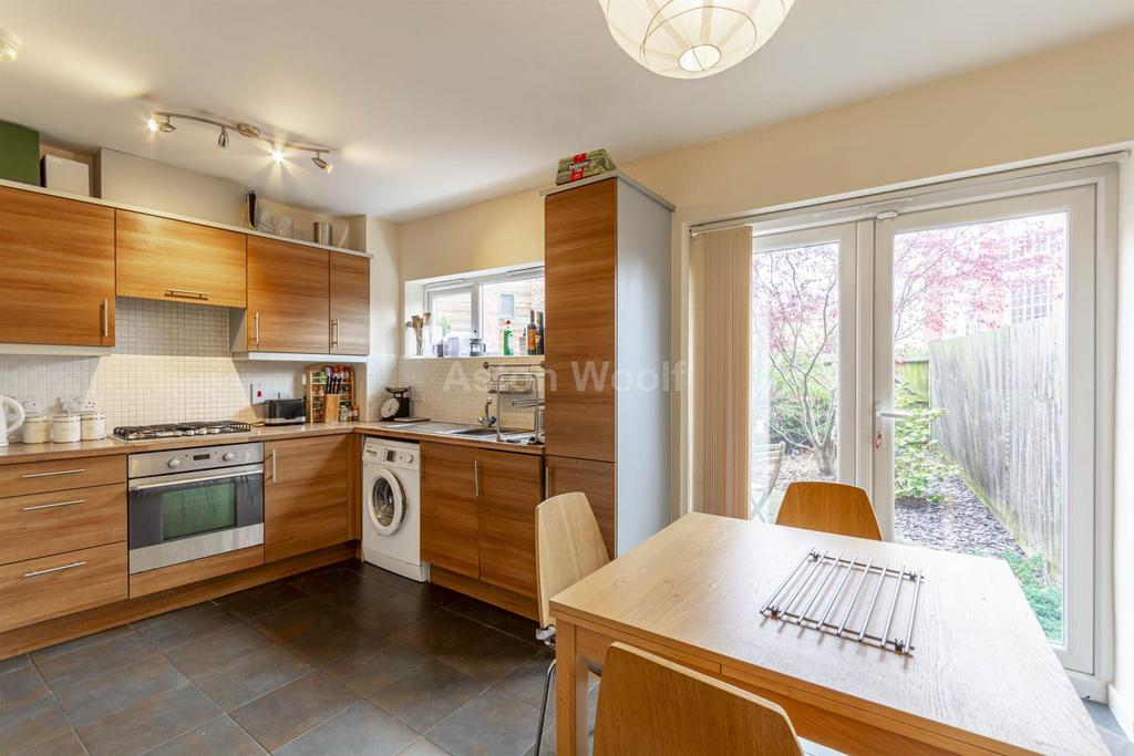 House in Nottingham - View 2
