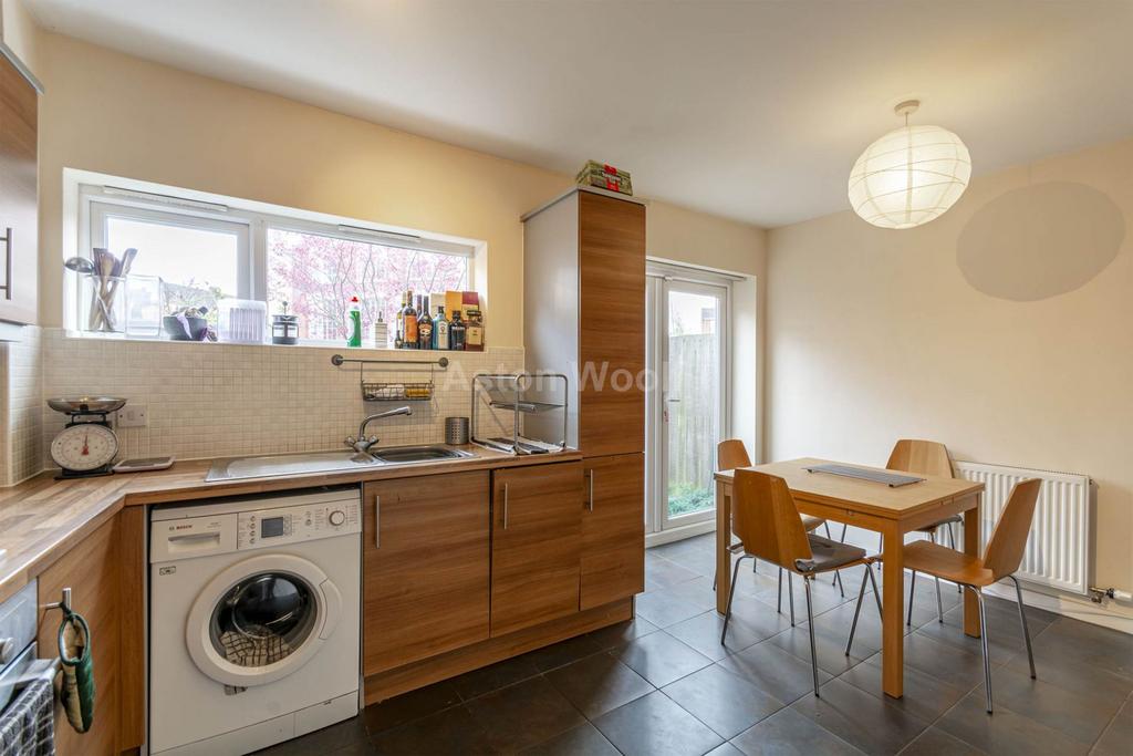 House in Nottingham - View 3