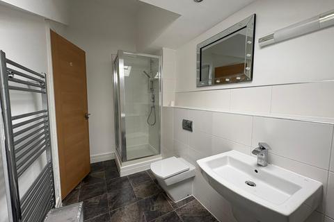 3 bedroom penthouse for sale, 12, Crofton Mansion, 102 North Sudley Road, Liverpool, L17