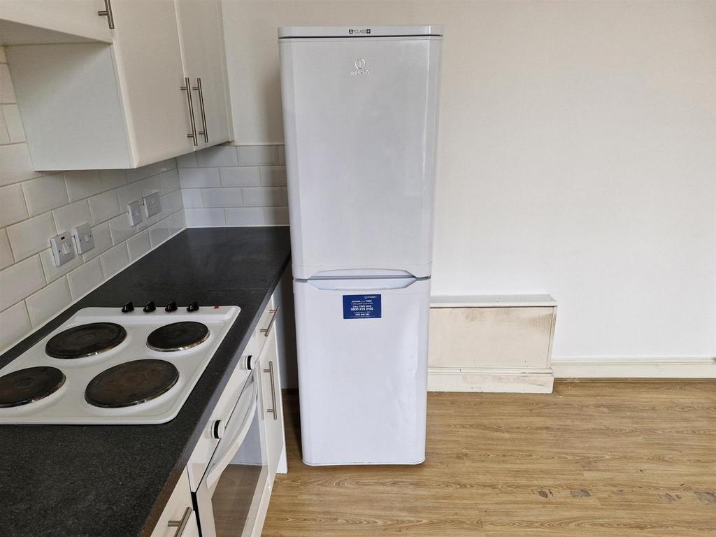 Apartment in London - View 3