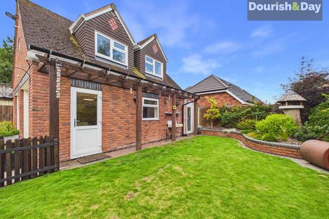4 bedroom detached house for sale, Walsall Road, Walsall WS6