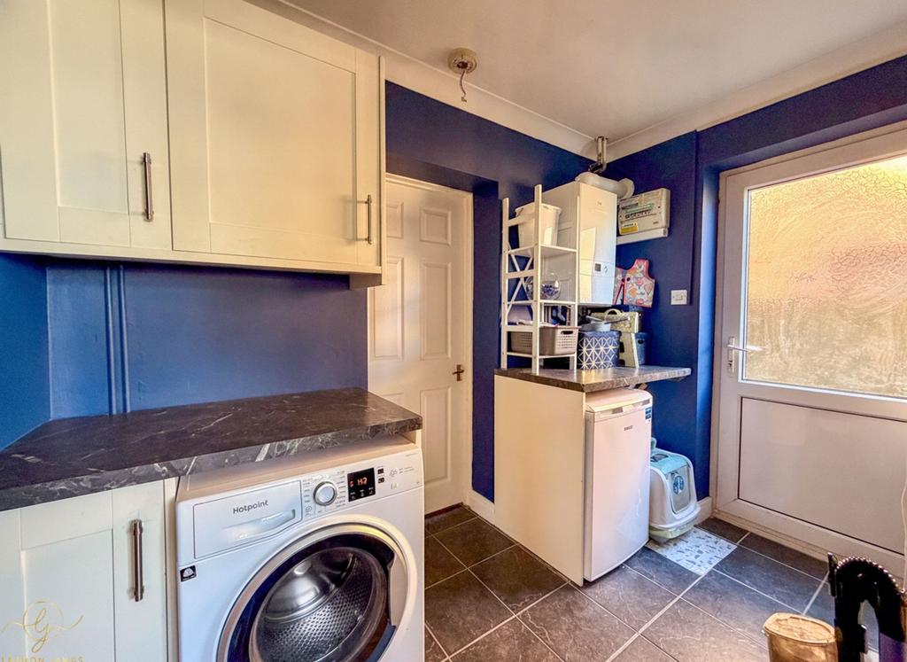 Utility room, utility