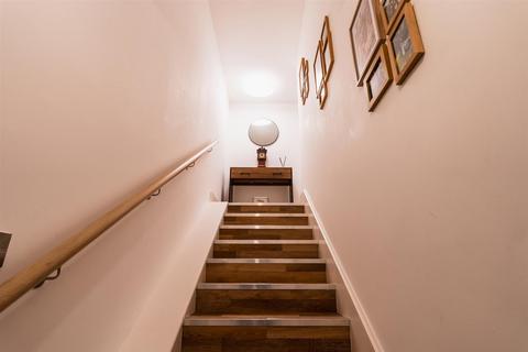 2 bedroom apartment for sale, Rutland Park, Sheffield