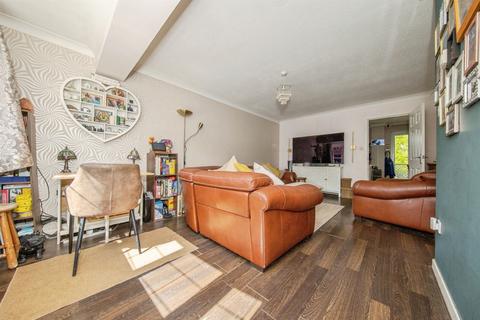 3 bedroom semi-detached house for sale, Lavenham Road, Ipswich