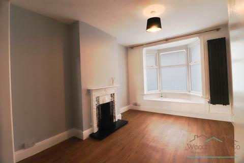 3 bedroom terraced house to rent, Ragdale Street, Rothwell, NN14 6DE