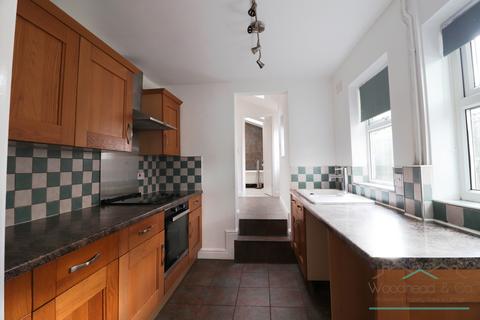 3 bedroom terraced house to rent, Ragdale Street, Rothwell, NN14 6DE