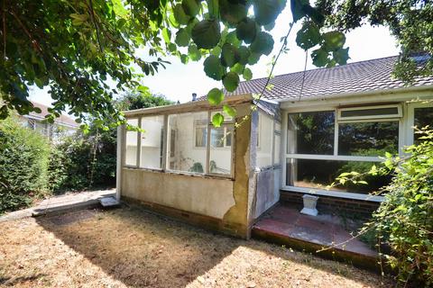 3 bedroom semi-detached bungalow for sale, SEAVIEW