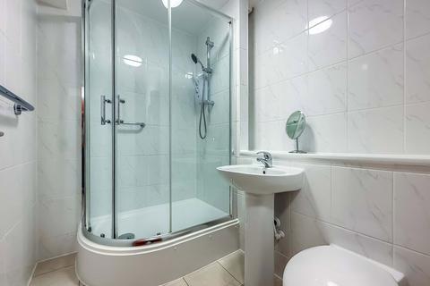 1 bedroom retirement property for sale, Cambridge Road, Southport PR9