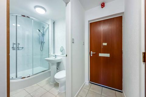 1 bedroom retirement property for sale, Cambridge Road, Southport PR9