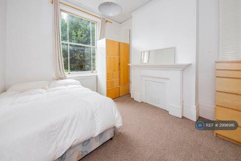6 bedroom terraced house to rent, Nettleton Road, London, SE14