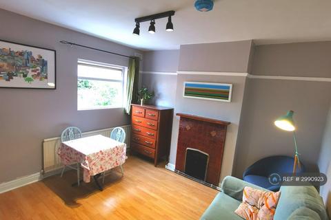 5 bedroom terraced house to rent, Tunnel Avenue, London, SE10