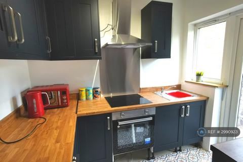 5 bedroom terraced house to rent, Tunnel Avenue, London, SE10