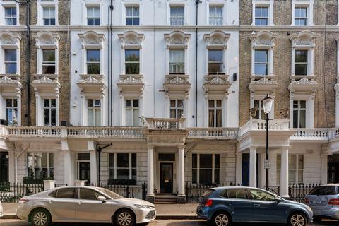 1 bedroom flat for sale, Linden Gardens, London, W2