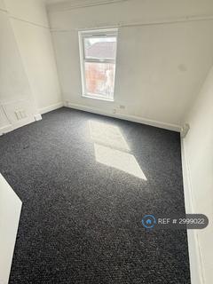 1 bedroom flat to rent, Stanley St, Grimsby, DN32
