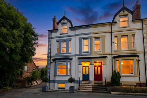 5 bedroom semi-detached house for sale, Dyar Terrace, Northwich, CW8