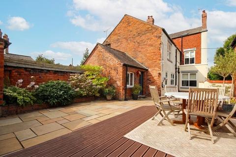 5 bedroom semi-detached house for sale, Dyar Terrace, Northwich, CW8