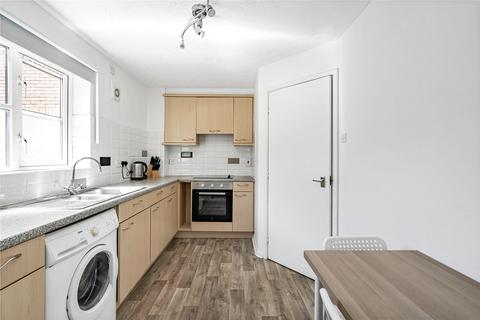 undefined, Collingwood, Farnborough GU14