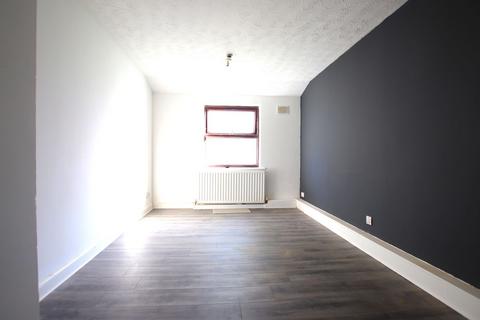 undefined, Howard Road, London, SE25