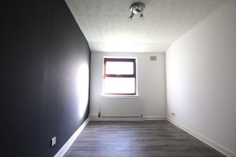 undefined, Howard Road, London, SE25
