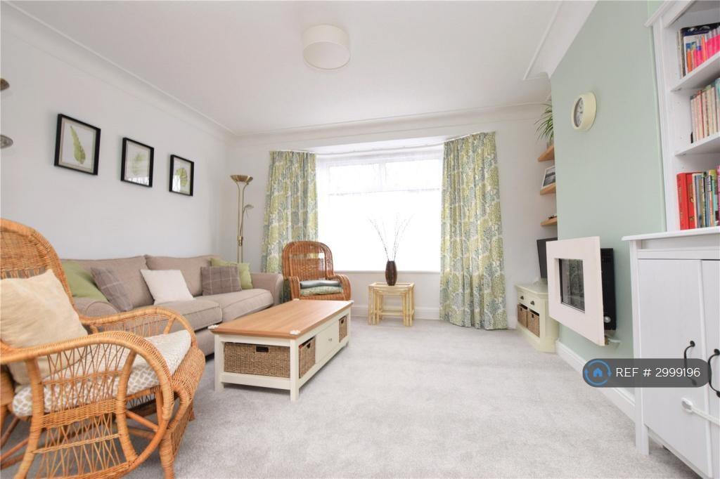 House in Romford - View 2