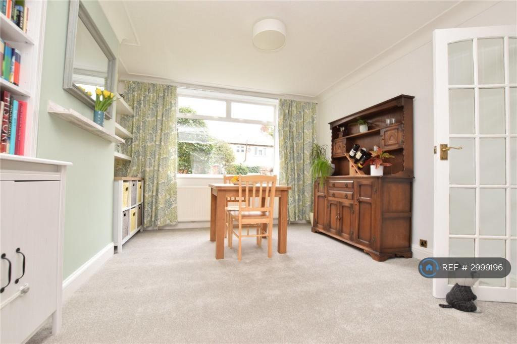 House in Romford - View 4