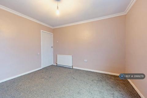 3 bedroom end of terrace house to rent, New Road, Nottingham, NG9