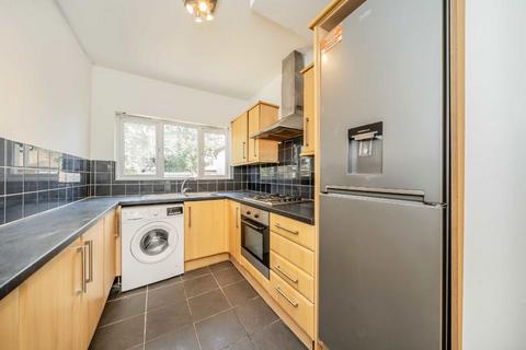 3 bedroom semi-detached house for sale, Hanover Circle, Hayes