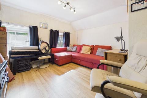 2 bedroom flat for sale, The Hastings, Lancaster | Character Duplex Apartment