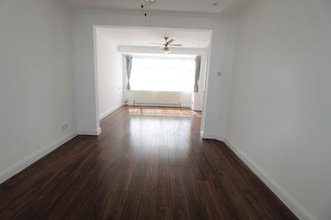5 bedroom terraced house to rent, St Pauls Avenue, Harrow, HA3