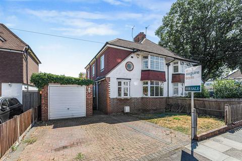 Bourne Vale, Hayes BR2