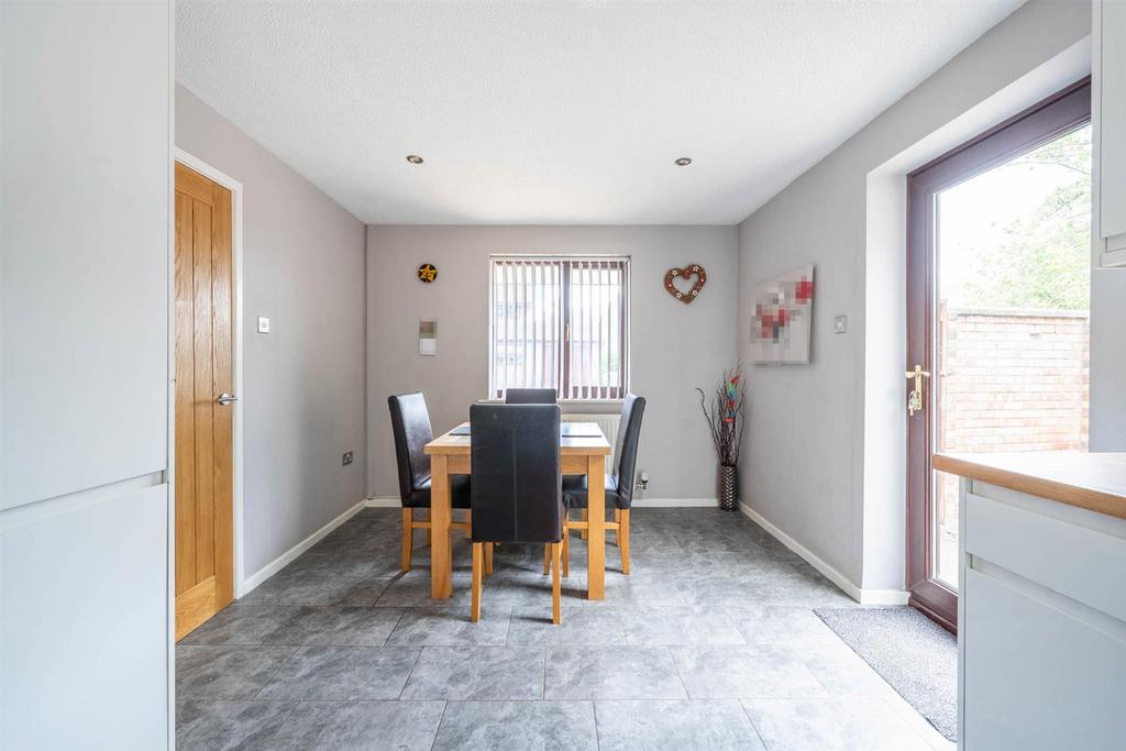 House in Ludlow - View 4