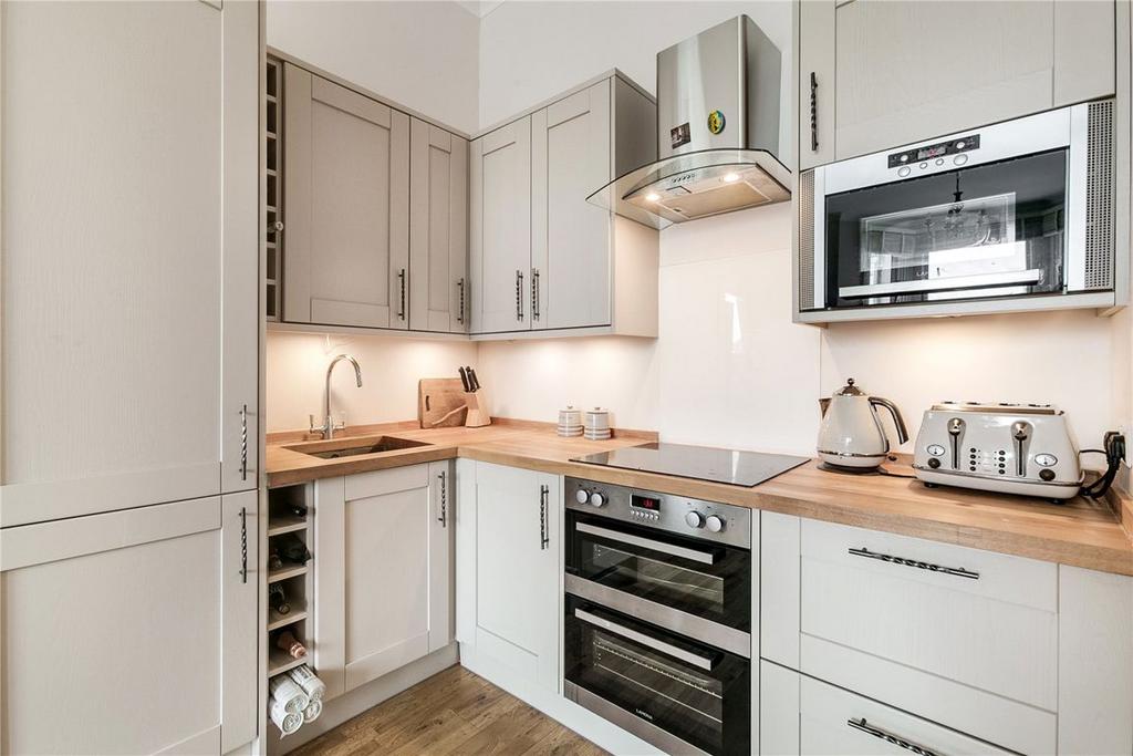 Apartment in London - View 2