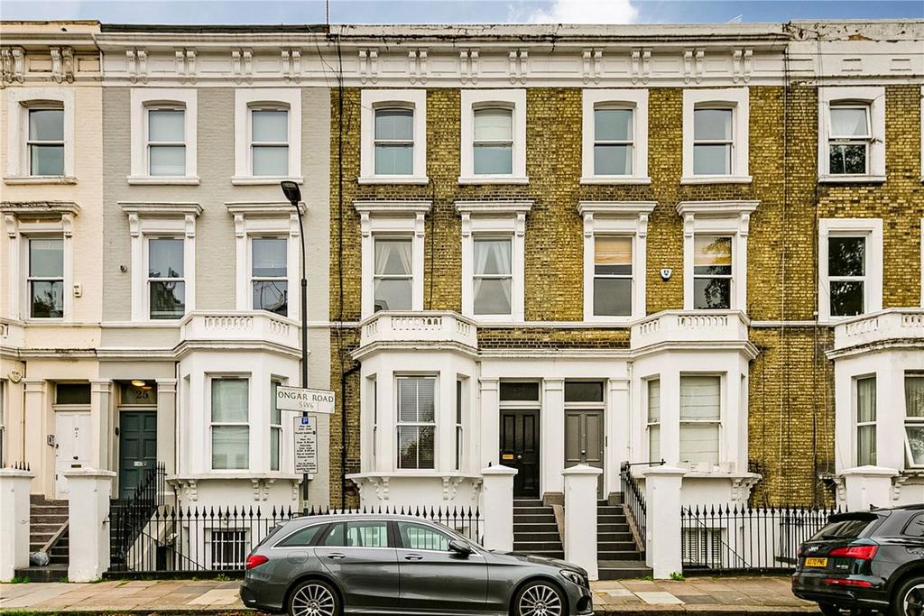 Apartment in London - More