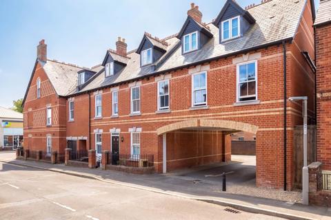 2 bedroom flat for sale, Salisbury Road, Blandford Forum